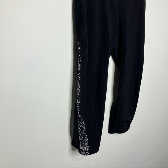Lululemon Mix and mesh crop leggings Capri leggings size‎ 6 - Picture 4 of 11